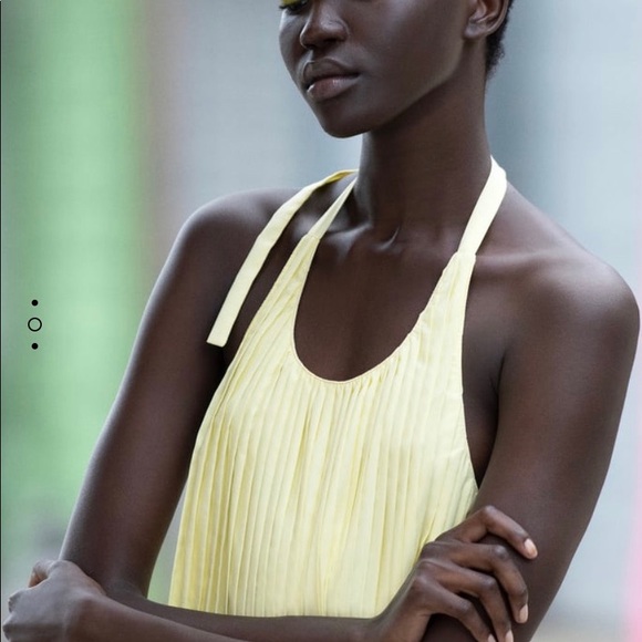 Zara Tellow Halter Dress - Picture 3 of 7